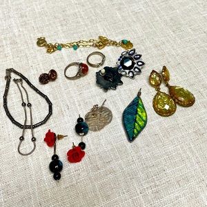 Assortment of fine & costume jewelry